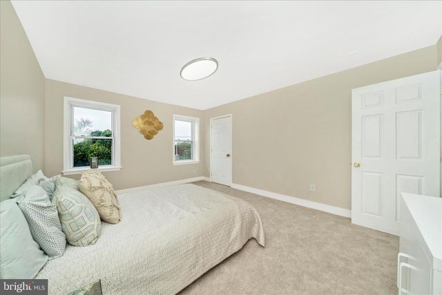 5045 SHERIFF RD NE, Washington, DC 20019