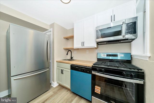 5045 SHERIFF RD NE, Washington, DC 20019