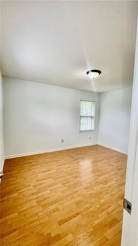 886 Killian Hill Road SW, Lilburn, GA 30047