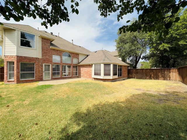 1605 Crown Point Road, Mckinney, TX 75072