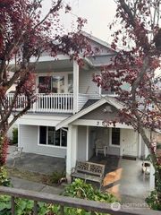 3017 W Marine View Drive #A-C, Everett, WA 98203