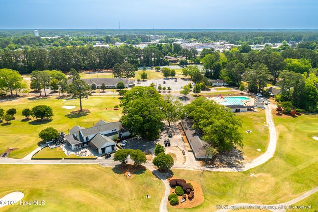 3004 Westview Drive, Greenville, NC 27834