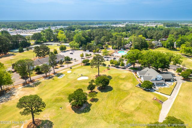 3004 Westview Drive, Greenville, NC 27834