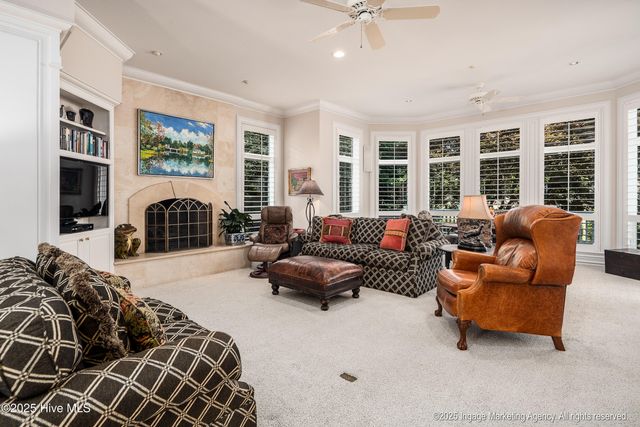 3004 Westview Drive, Greenville, NC 27834