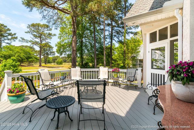 3004 Westview Drive, Greenville, NC 27834