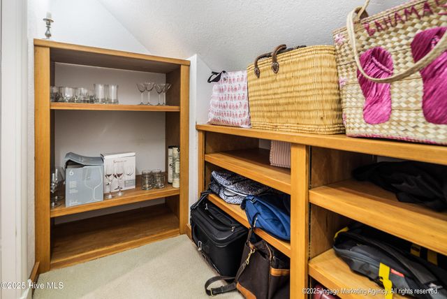 3004 Westview Drive, Greenville, NC 27834