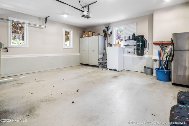 3004 Westview Drive, Greenville, NC 27834