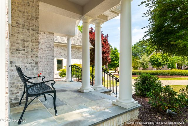 3004 Westview Drive, Greenville, NC 27834