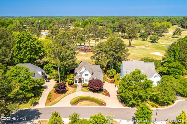3004 Westview Drive, Greenville, NC 27834