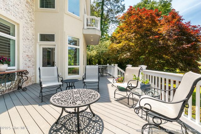 3004 Westview Drive, Greenville, NC 27834