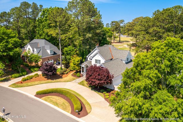 3004 Westview Drive, Greenville, NC 27834