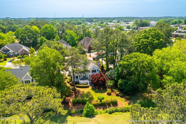 3004 Westview Drive, Greenville, NC 27834