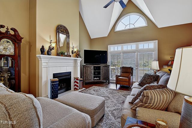 161 Golf Ridge Drive, Kingsport, TN 37664