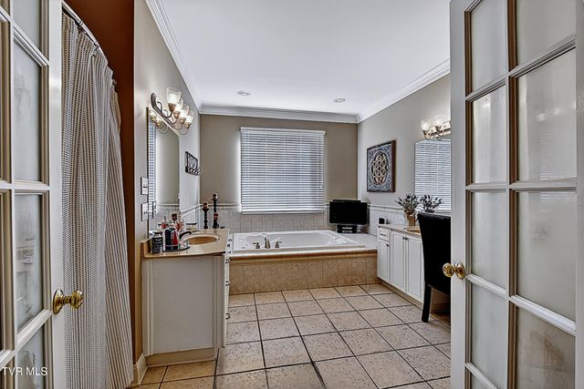 161 Golf Ridge Drive, Kingsport, TN 37664