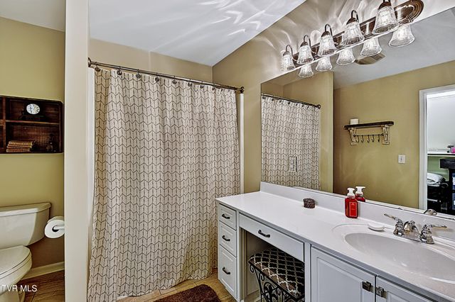 161 Golf Ridge Drive, Kingsport, TN 37664