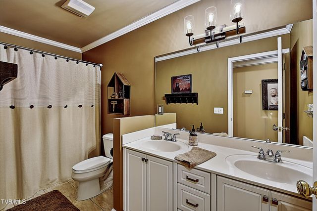 161 Golf Ridge Drive, Kingsport, TN 37664