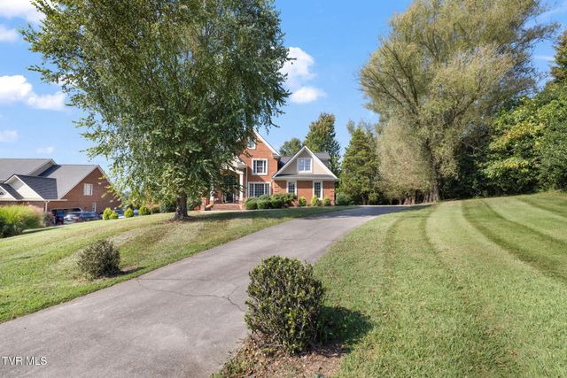 161 Golf Ridge Drive, Kingsport, TN 37664
