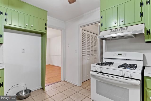 811 MANDY LN, Camp Hill, PA 17011
