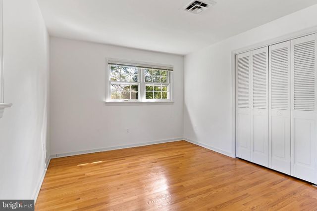 811 MANDY LN, Camp Hill, PA 17011