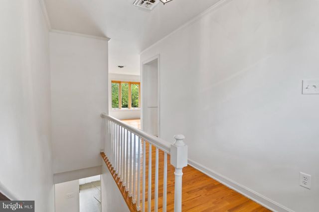 811 MANDY LN, Camp Hill, PA 17011