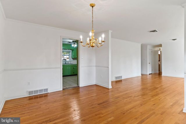 811 MANDY LN, Camp Hill, PA 17011