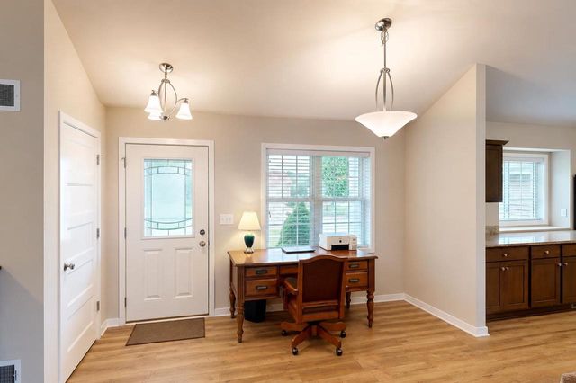113 Michelle Drive, Johnson Creek, WI 53038