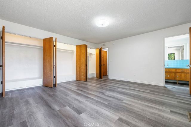 947 S Stanford Avenue, Fresno, CA 93727