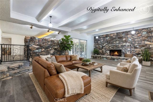 947 S Stanford Avenue, Fresno, CA 93727