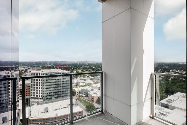 501 West Ave 2404, Austin, TX 78701