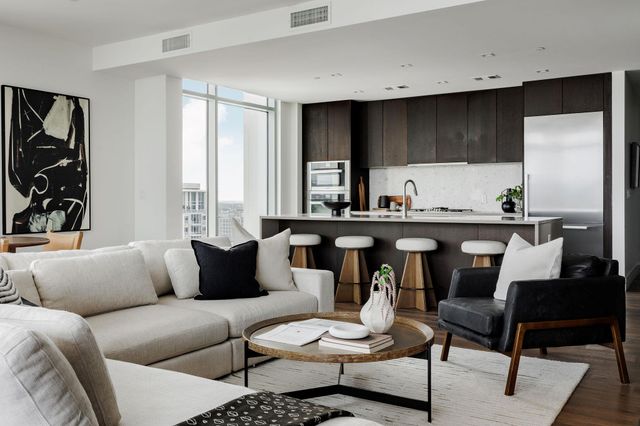 501 West Ave 2404, Austin, TX 78701