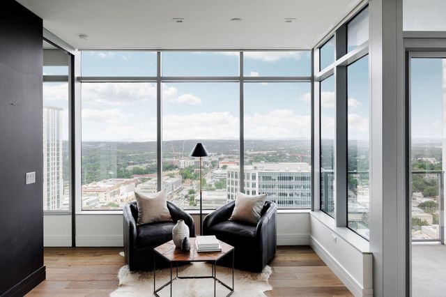 501 West Ave 2404, Austin, TX 78701