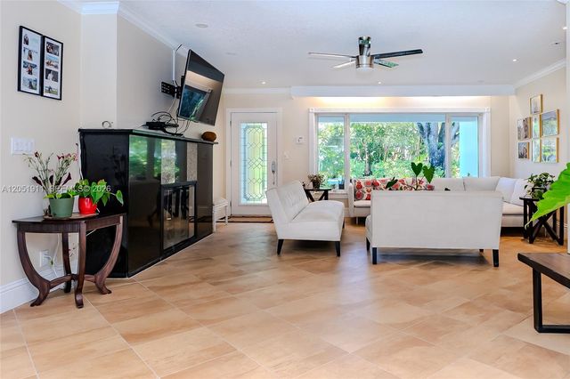 1529 Bayview Drive, Fort Lauderdale, FL 33304