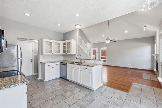 1778 Circle Creek Drive, Lewisville, TX 75067