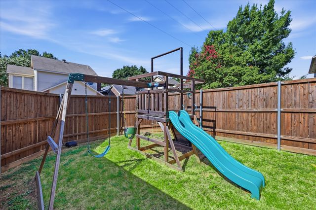 1778 Circle Creek Drive, Lewisville, TX 75067