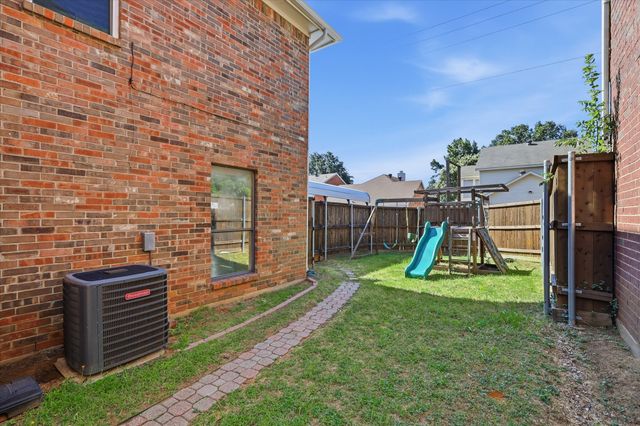 1778 Circle Creek Drive, Lewisville, TX 75067