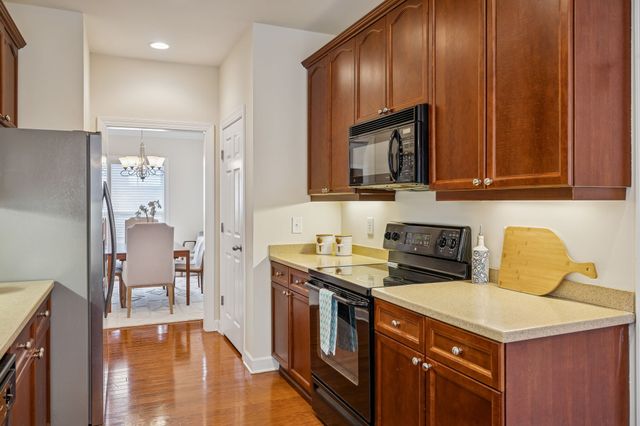 8061 Canonbury Dr, Nolensville, TN 37135