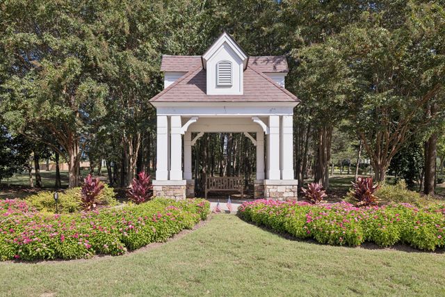 8061 Canonbury Dr, Nolensville, TN 37135