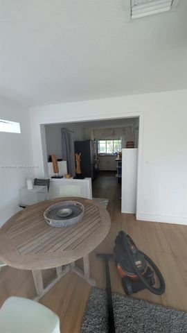 2618 Arthur St, Hollywood, FL 33020