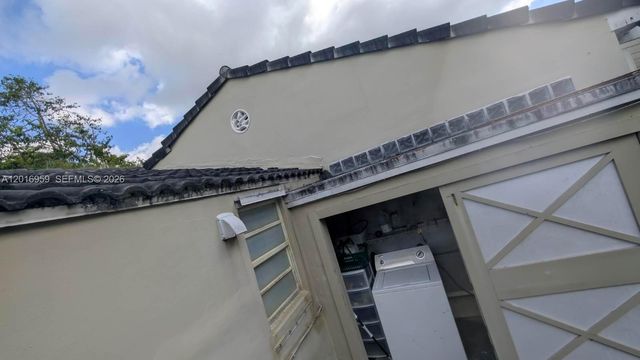 2618 Arthur St, Hollywood, FL 33020