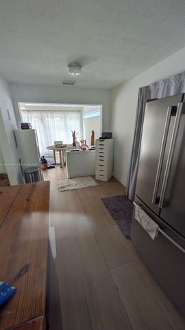 2618 Arthur St, Hollywood, FL 33020