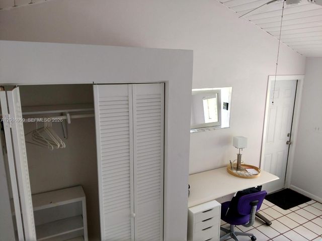 2618 Arthur St, Hollywood, FL 33020