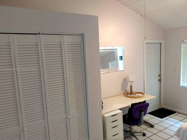 2618 Arthur St, Hollywood, FL 33020
