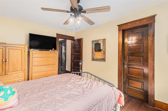 2349 Lakeshore Drive, Muskegon, MI 49441