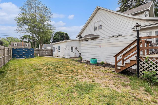 2349 Lakeshore Drive, Muskegon, MI 49441