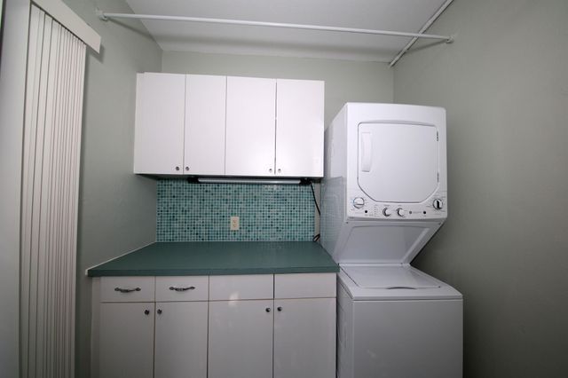 4501 S Ocean Boulevard D2, South Palm Beach, FL 33480