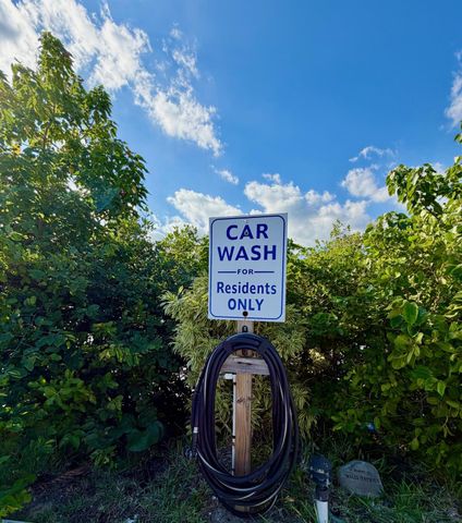 4501 S Ocean Boulevard D2, South Palm Beach, FL 33480