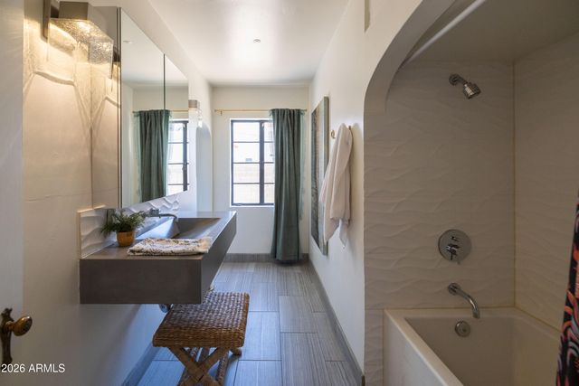 541 W PALM Lane, Phoenix, AZ 85003