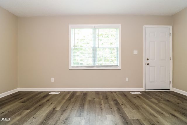 629 Bullhart Drive, Zebulon, NC 27597