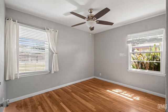 2133 Sacramento Street, Bakersfield, CA 93305