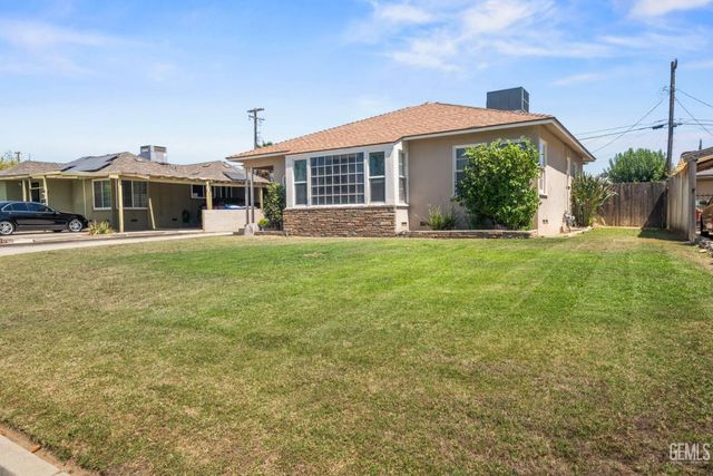 2133 Sacramento Street, Bakersfield, CA 93305